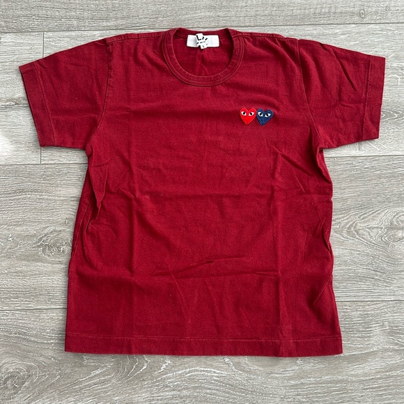 Comme des garçons Play tees - Picture 1 of 5